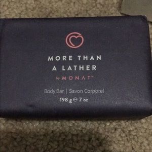 Monat Body Bar